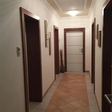 Muehlbacher واغراين